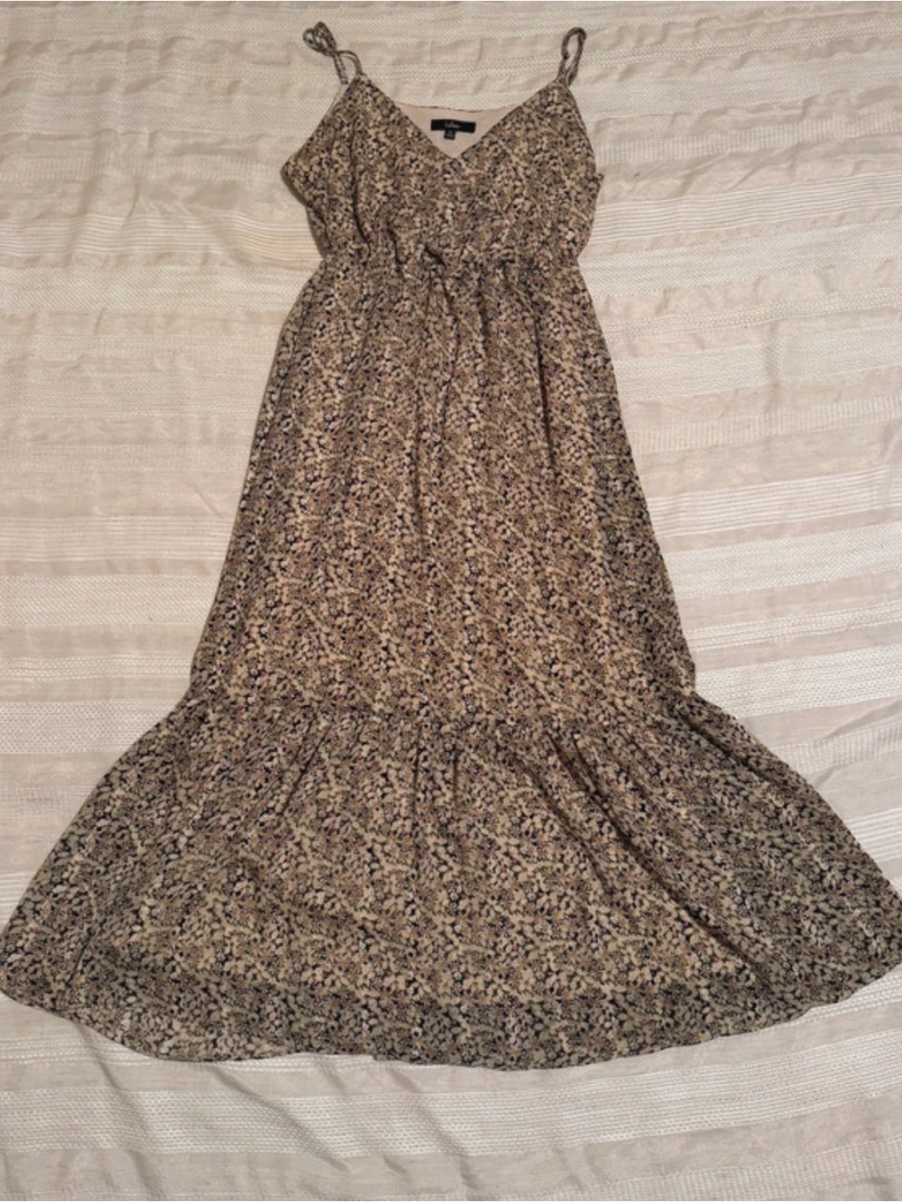 Lulus "Afternoon Dates"  Multi Print Surplice Midi Dress.